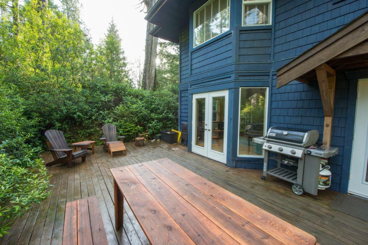 Отель Chesterman Hideaway Тофино Экстерьер фото