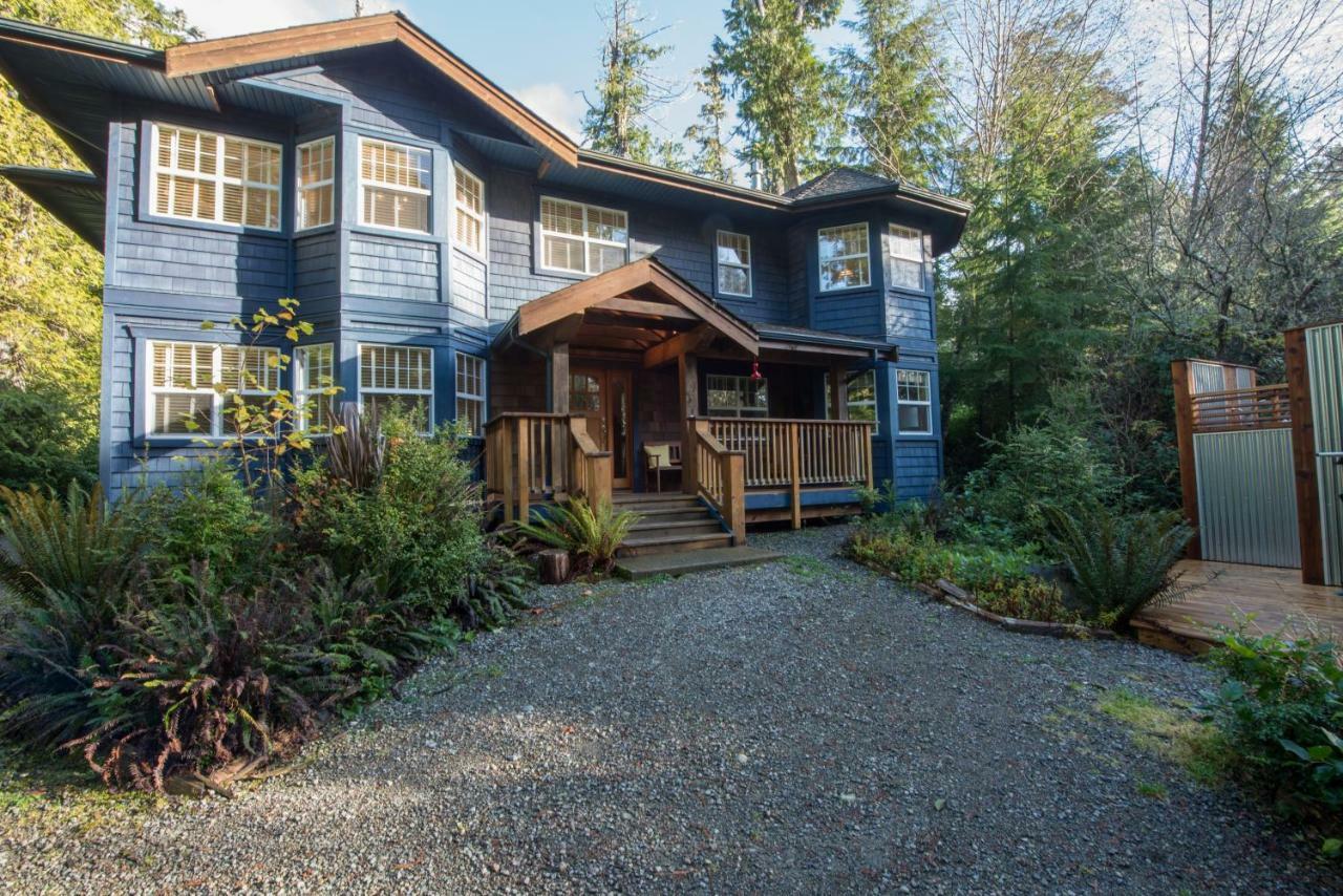 Отель Chesterman Hideaway Тофино Экстерьер фото